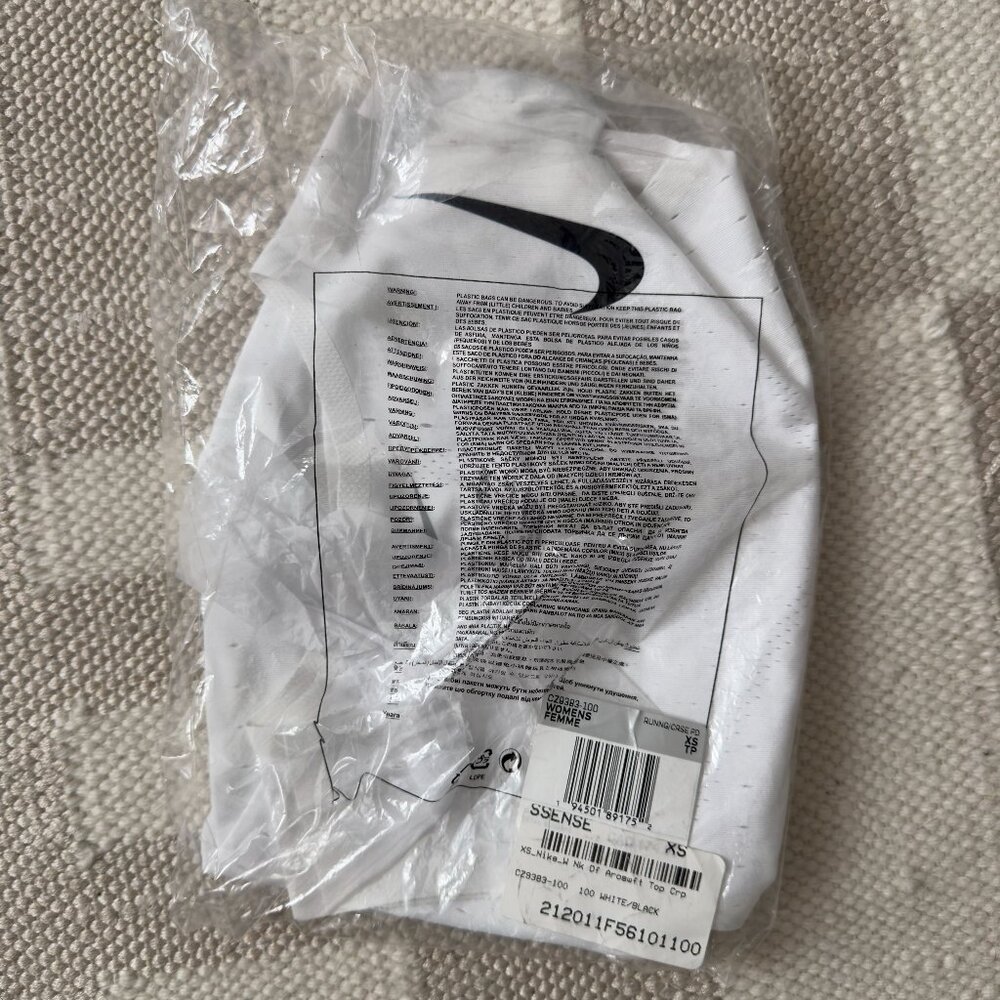 Nike Aeroswift White crop top brand new size XS with tag